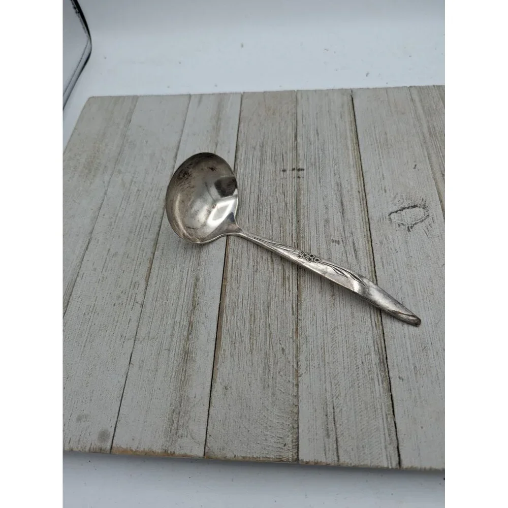 Oneida Community Silverplate ENCHANTMENT Gentle Rose Gravy Serving Ladle 1960